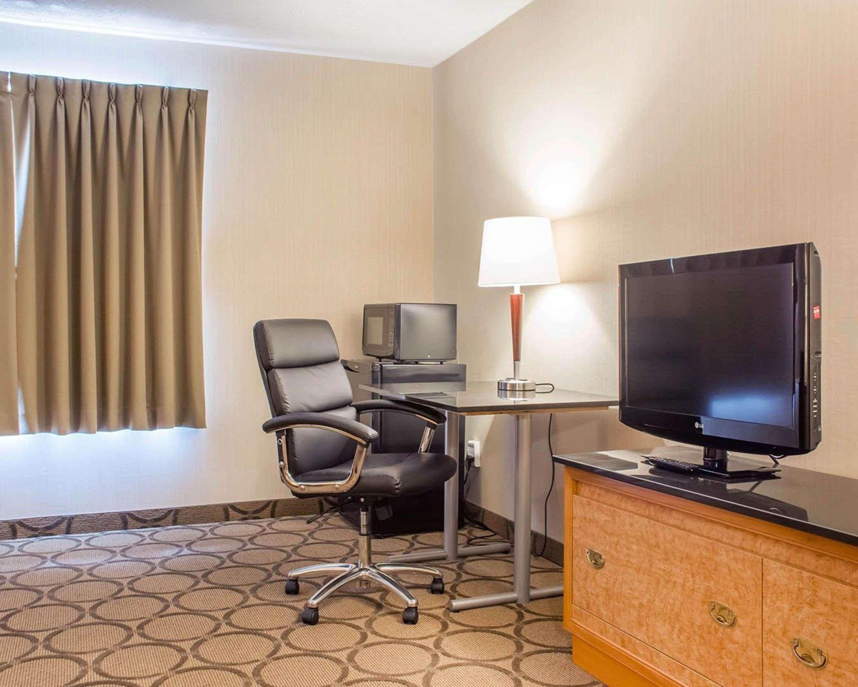 Comfort Inn برانتفورد المظهر الخارجي الصورة