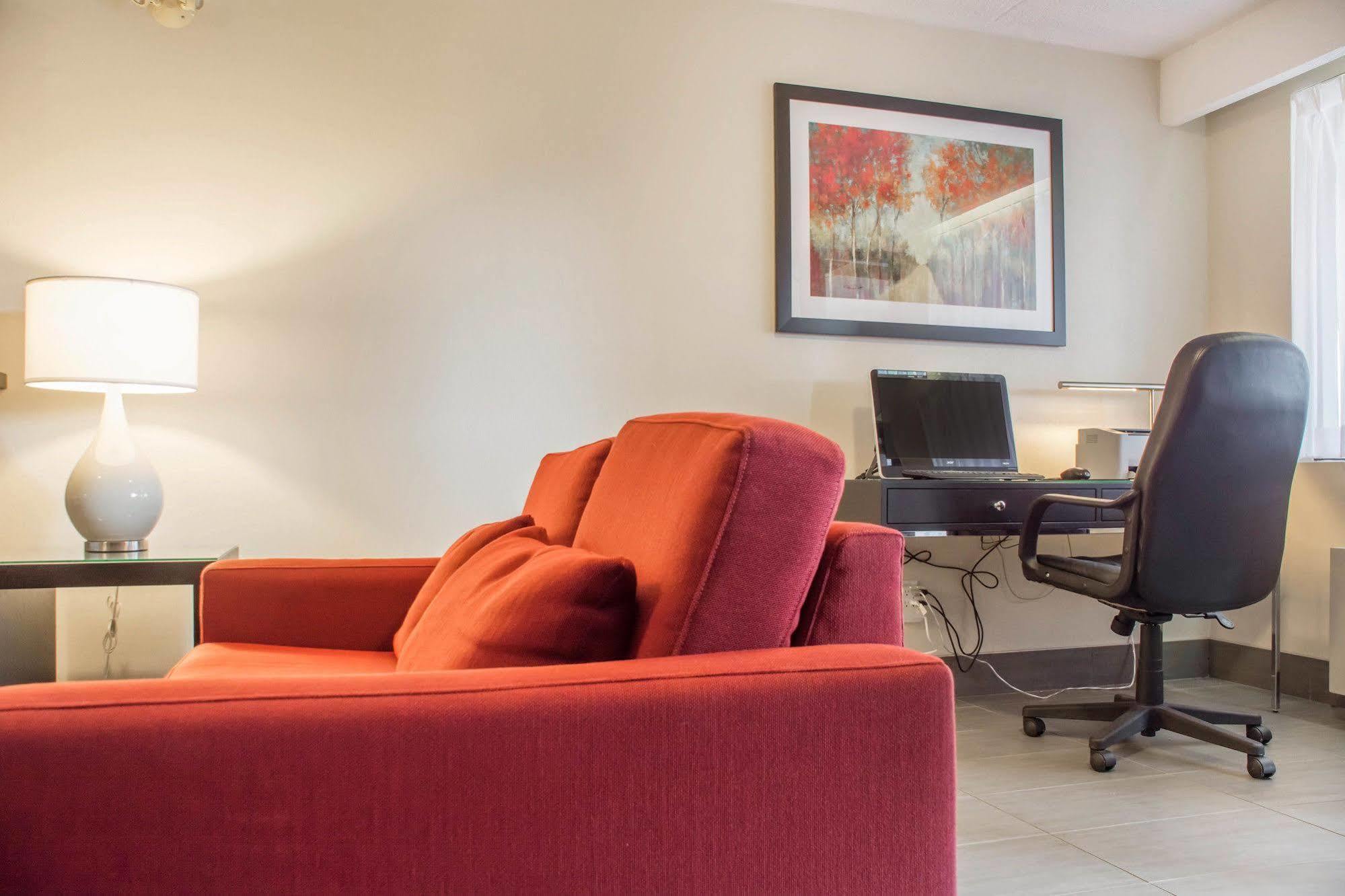Comfort Inn برانتفورد المظهر الخارجي الصورة